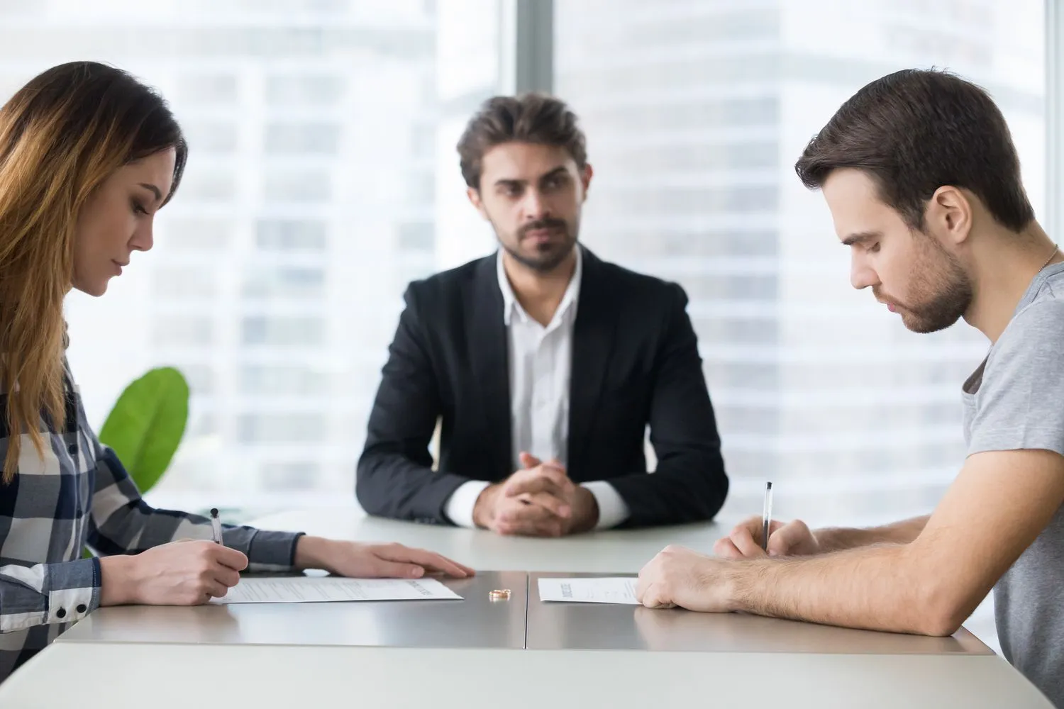How EH Mediation Guides Couples Toward Fair and Balanced Outcomes Padiham